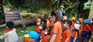 Z4301982911598 Ade9a8806ed53c41ae45f2092824f50e