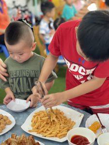 Z4395446723088 8e0b2e2e54cb5e0aed18e45ee95353b5 (1)