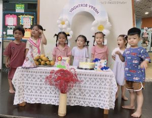 Z4965319714563 18052d04918722409f8c72bd00530395